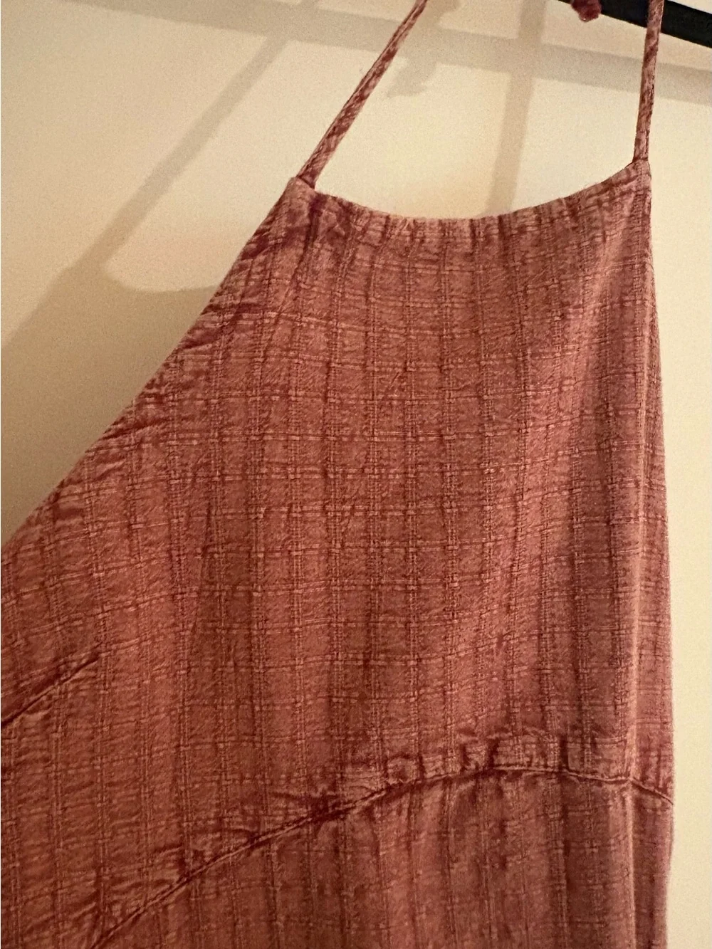 FREE PEOPLE S Small Mind Over Matter brick, red halter tie back maxi dress - Picture 8 of 9